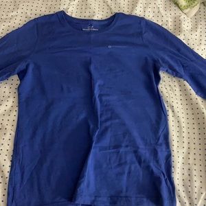 Vineyard vines dot tee